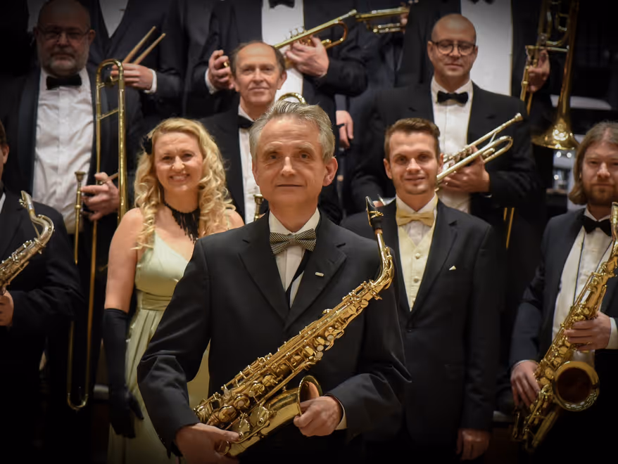 Taneční večer společenského tance