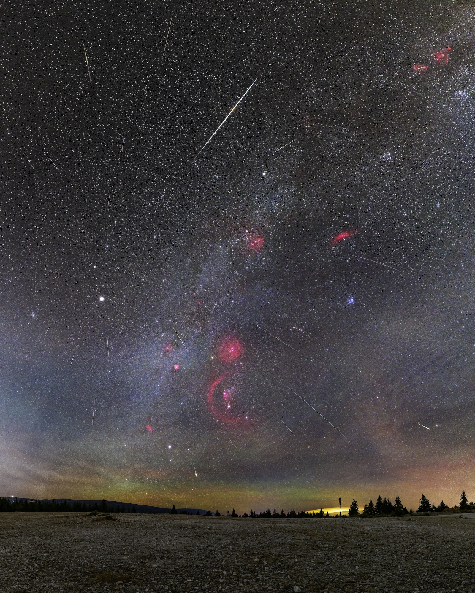 Geminidy 2025 Kuba web.jpg