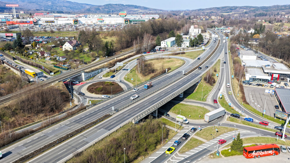 I-35-Liberec-v-cervnu-zacneme-opravovat.jpg