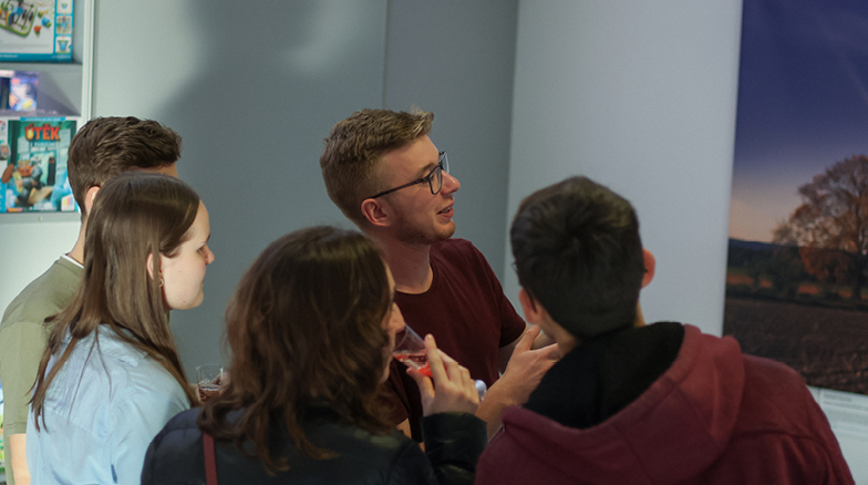 Mladý astrofotograf Daniel Kurtin představuje své fotografie.jpg