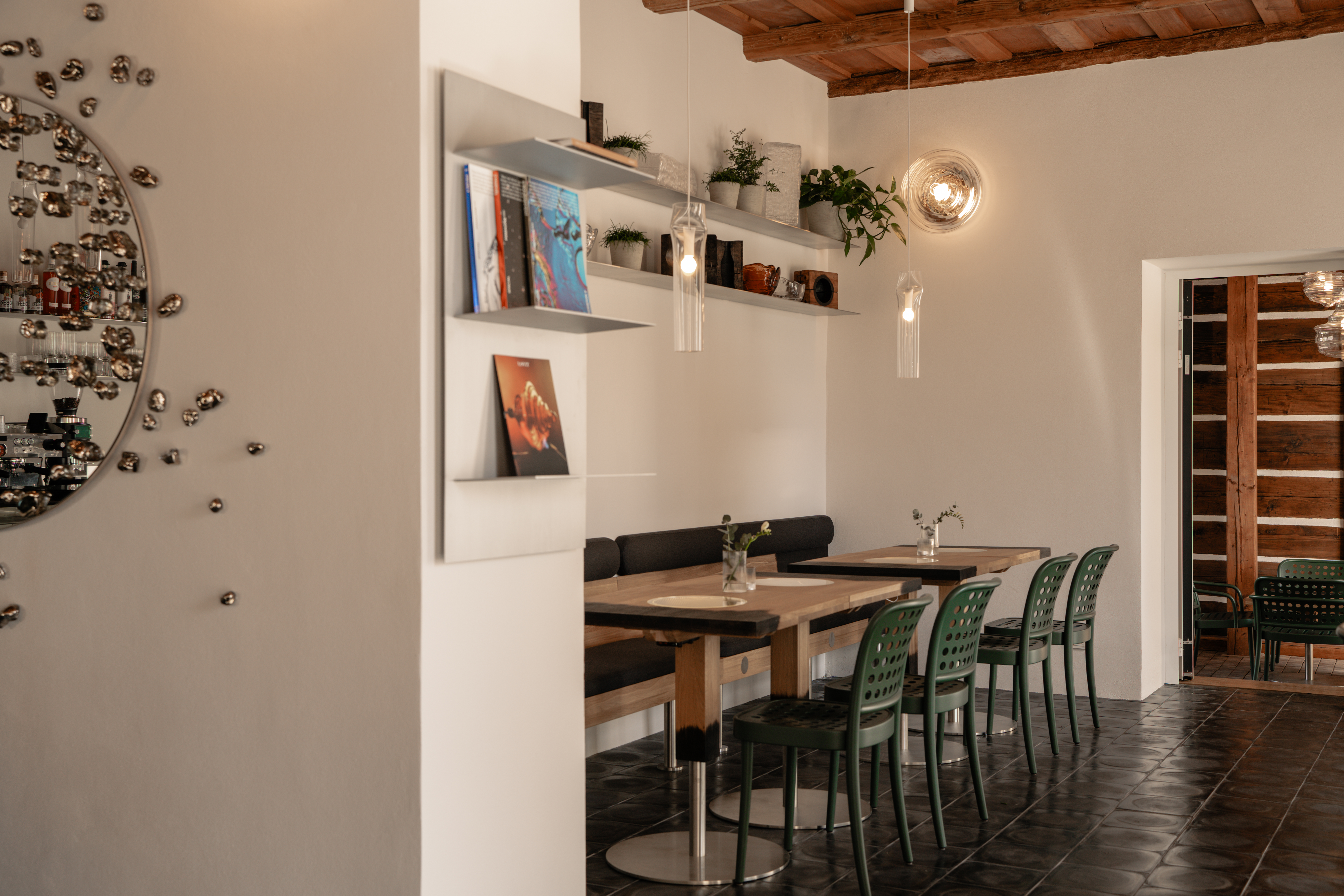 Lasvit-Cafe-10.jpg