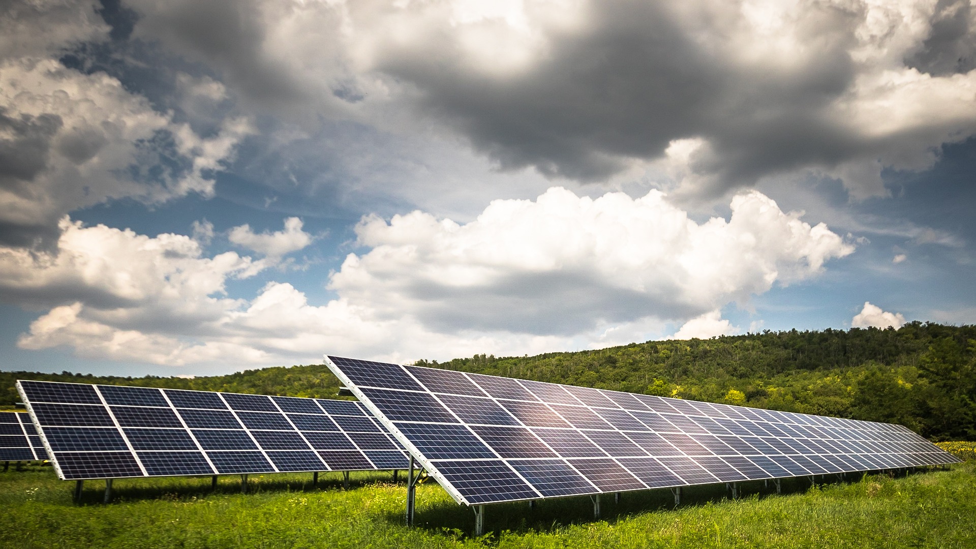 zsuzska321-solar-panel-5542443_1920.jpg