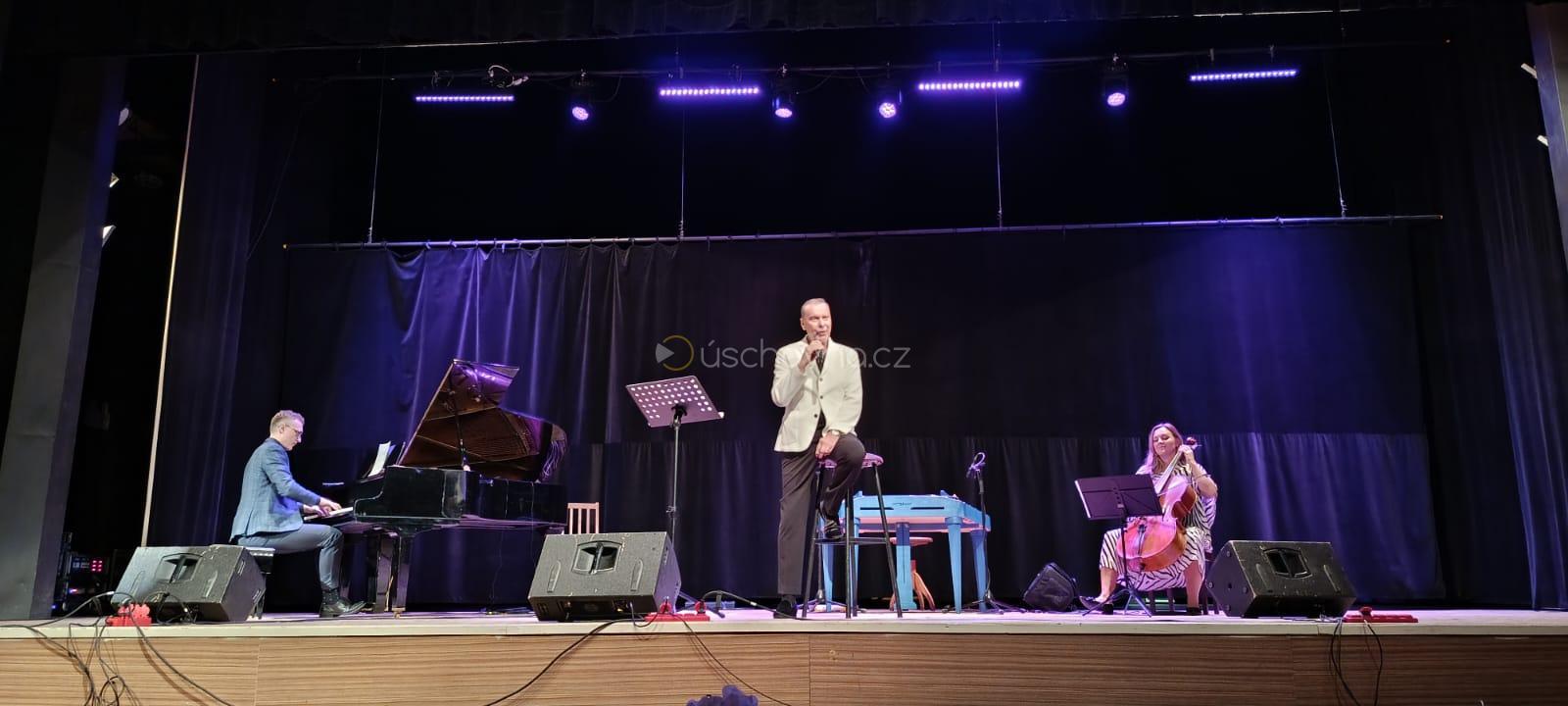 stažený soubor (9).jpeg