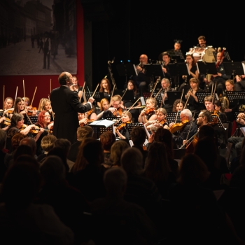 Podkrkonošský symfonický orchestr: Byla jednou jedna...