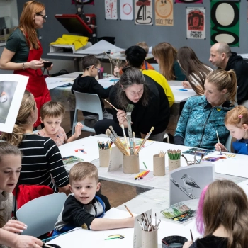 Výtvarná dílna: Vánoční prohlídka lázní se čtením z nové knihy „Labyrintem lázní“