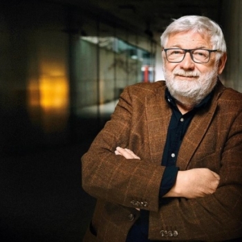 ČESKÉ PODSVĚTÍ – JAK JSEM PŘEŽIL DEVADESÁTKY – BESEDA S JOSEFEM KLÍMOU