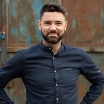 Přednáška Mozaika vztahů Tomáše Kvapilíka