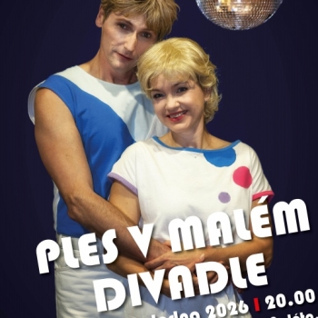 PLES V MALÉM DIVADLE