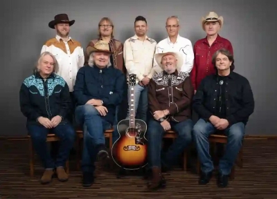 Náhled události: VÁNOČNÍ SALOON FEŠÁKŮ