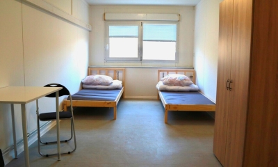 Náhled článku: Liberec vyrazil do boje s obchodníky s chudobou. Kontrolní týmy vtrhly na ubytovny Mydlák a Rosa