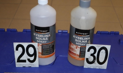 Náhled článku: Tři domácí varny, sklad s chemikáliemi: Kriminalisté na Liberecku rozbili síť výrobců pervitinu