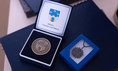 Náhled článku: Hrádek nad Nisou pokračuje v tradici. Ocenil nejzasloužilejší obyvatele, tentokrát dvě ženy