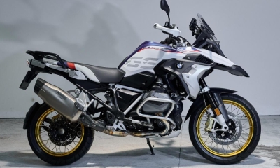 Náhled článku: Prezidentova motorka míří do aukce. BMW R 1250 GS z kampaně Petra Pavla pomůže dobré věci