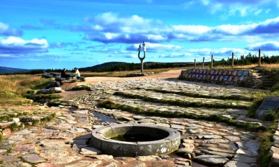 Náhled článku: Výlet k prameni Labe láká i v zimě. Cesta vede kolem Pančavského vodopádu