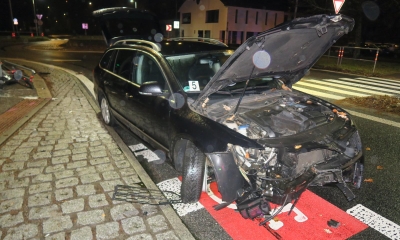 Náhled článku: Kruhový objezd byl nad její síly. Řidička v Jablonci nadýchala přes dvě promile