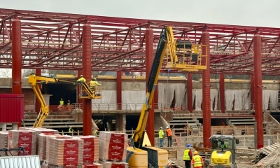 Náhled článku: Kraj přispěje Liberci 50 milionů na rekonstrukci bazénu. Jedná se o jednu z největších dotací