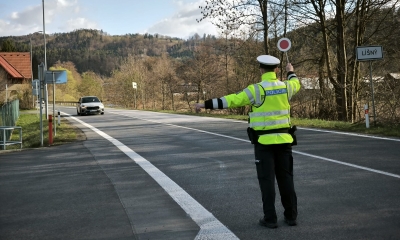 Náhled článku: Rychlost, pásy i alkohol pod lupou. Policisté o Velikonocích vybrali téměř půl milionu korun
