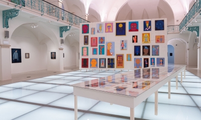 Náhled článku: Mezi slovem, obrazem a filmem. V Liberecké galerii začíná velká přehlídka moderního a animovaného umění