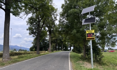 Náhled článku: Rekordman jel v Jeřmanicích přes 100km/h. Skutečné nebezpečí ale leží jinde, ukázala analýza