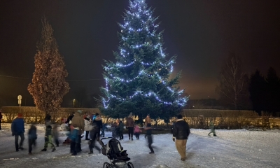 Náhled článku: V Pěnčíně tekl svařák proudem. V obci slavnostně zahájili advent