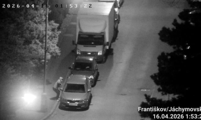 Náhled článku: Sedm minut od nahlášení měl pouta. Liberečtí strážníci dopadli vykradače aut