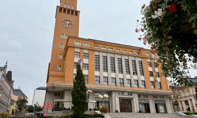 Náhled článku: Jablonec naučí lidi topit. Před radnici dnes dorazí pojízdná kotelna