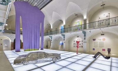 Náhled článku: Galerie Lázně Liberec se po modernizaci otevřela. Hlavním tahákem je světoznámý Erwin Wurm