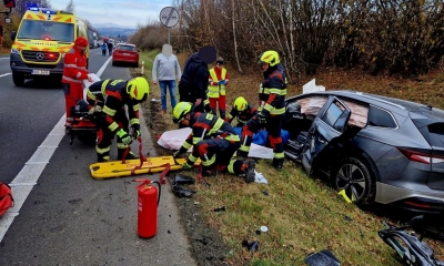 Náhled článku: V Libereckém kraji ubývá dopravních nehod. Nebezpečí se skrývá v elektromobilech