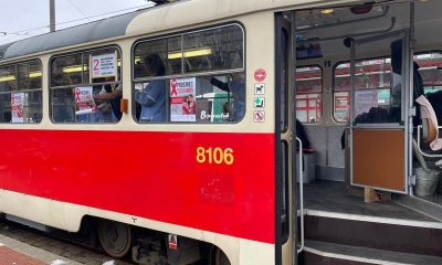 Náhled článku: Prosinec je měsícem osvěty proti AIDS. V Liberci se do kampaně tradičně zapojuje i dopravní podnik