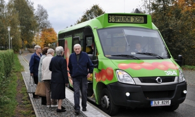 Náhled článku: Liberec zavede poptávkovou dopravu. Mikrobus spojí odlehlé části města s MHD
