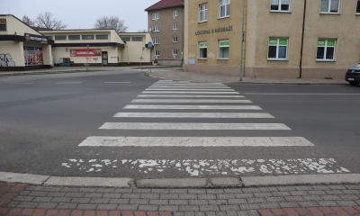 Náhled článku: Nehoda na přechodu v České Lípě. Řidič srazil seniorku, její pes vyvázl o vlásek
