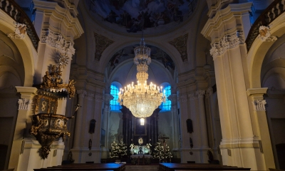 Náhled článku: Lustr z hejnického kláštera čeká repase. Je největším v kraji