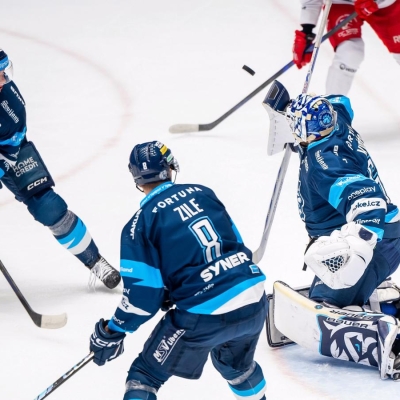 Náhled článku mobil: Tygři porazili Třinec a vystoupali na druhé místo extraligové tabulky