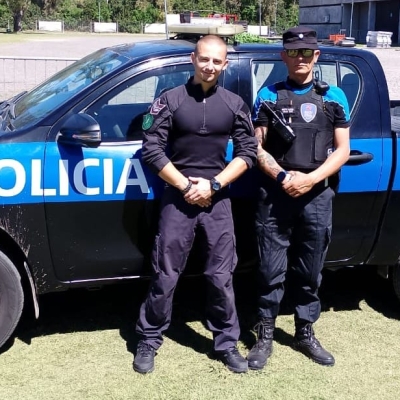 Náhled článku mobil: Instruktora libereckých strážníků se v Brazílii pokusili okrást tři muži. Neměli ale šanci