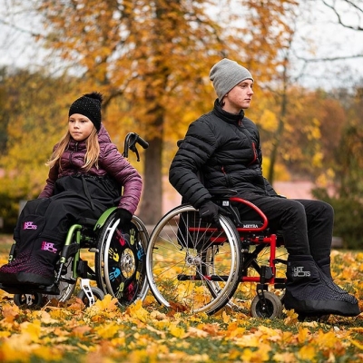 Náhled článku mobil: Vyhřívané botičky z TUL zajistí vozíčkářům komfort v mrazu