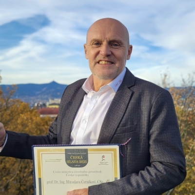 Náhled článku mobil: Ředitel výzkumného ústavu na TUL získal nejvyšší české ocenění