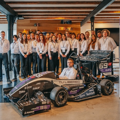 Náhled článku mobil: Osmá formule z Liberce dostala jméno Božena. S hybridním pohonem míří na Autodrom Most