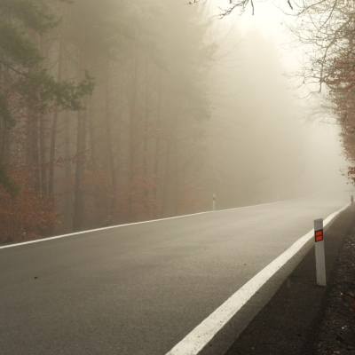 Náhled článku mobil: Plynulejší cesta do Středočeského kraje. Více než 4 km úsek u Ralska prošel kompletní opravou