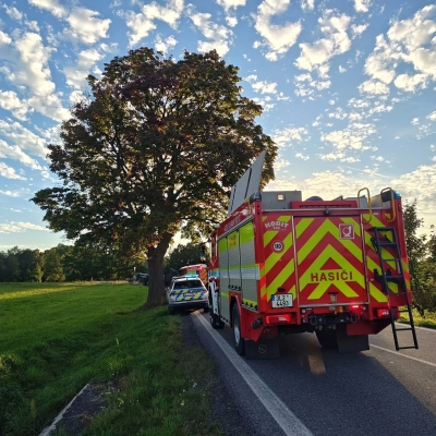 Náhled článku mobil: Na Frýdlantsku vyhasl v sobotu večer život motorkáře. Zemřel na místě