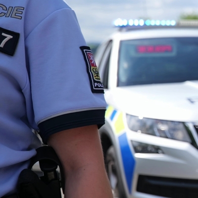 Náhled článku mobil: Opilý útočník s nožem požadoval po seniorovi peníze, hrozí mu deset let