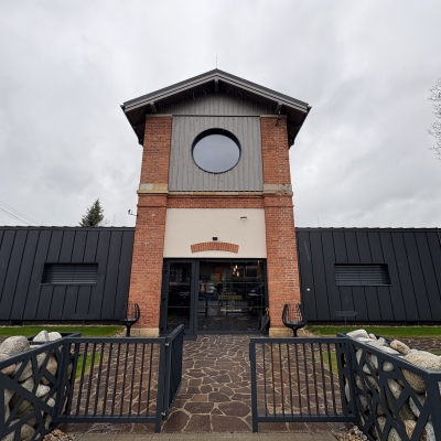 Náhled článku mobil: Odborná porota hodnotí přímo v terénu stavby roku. Hlasovat může už i veřejnost