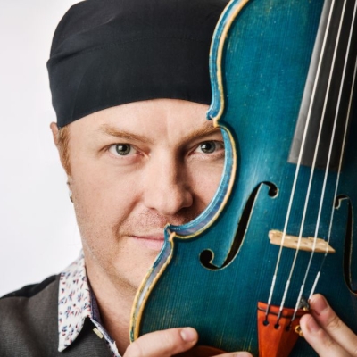 Náhled článku mobil: Virtuos Pavel Šporcl míří s „Vánocemi na modrých houslích“ do Chrastavy