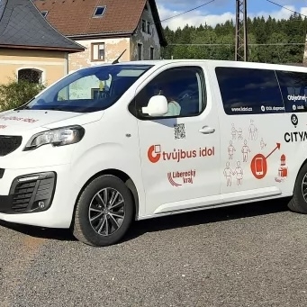 Náhled článku mobil: Liberecký kraj rozšiřuje poptávkovou dopravu. Nově zamíří na Železnobrodsko i Hrádecko