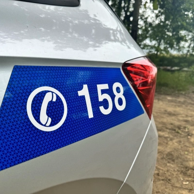 Náhled článku mobil: Tragická nehoda v Jablonci. Couvající dodávka srazila chodce, muž na místě zemřel