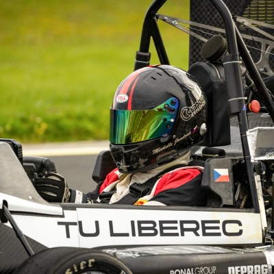 Náhled článku mobil: Liberecká Božena řádila v Polsku. Studentská formule přivezla stříbro i bronz