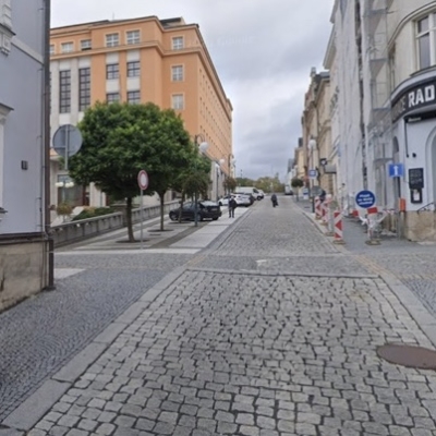 Náhled článku mobil: Kvůli reklamaci silnice se uzavře jablonecká ulice Kamenná. Řidiče i cestující MHD čekají změny
