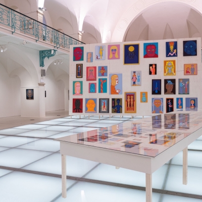 Náhled článku mobil: Mezi slovem, obrazem a filmem. V Liberecké galerii začíná velká přehlídka moderního a animovaného umění