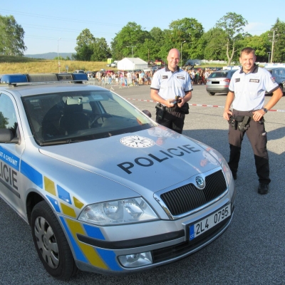 Náhled článku mobil: Benátská! proběhla bez vážnějších incidentů. Policisté odhalili řidiče se zákazem i desítky přestupků