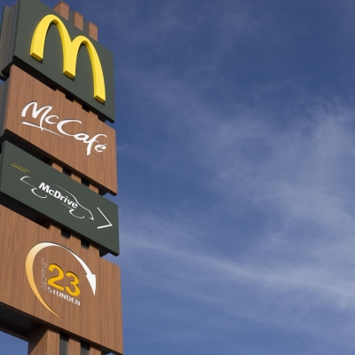 Náhled článku mobil: Stavba McDonald’s v České Lípě uzavře od pondělí část Bardějovské ulice. Na řidiče čekají dopravní omezení.