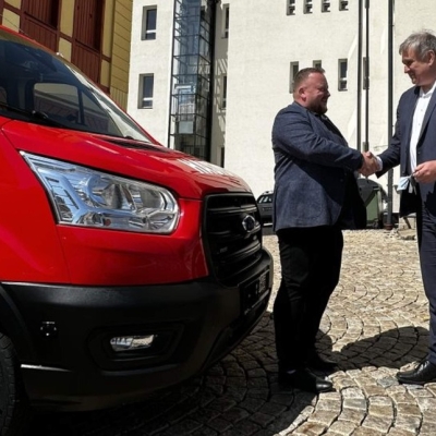 Náhled článku mobil: Pět projektů pro větší bezpečnost. Liberecký kraj a Jablonec investují do hasičské techniky